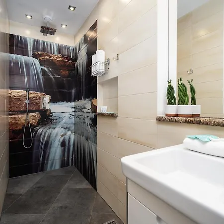 Apartament Letnia 26 *